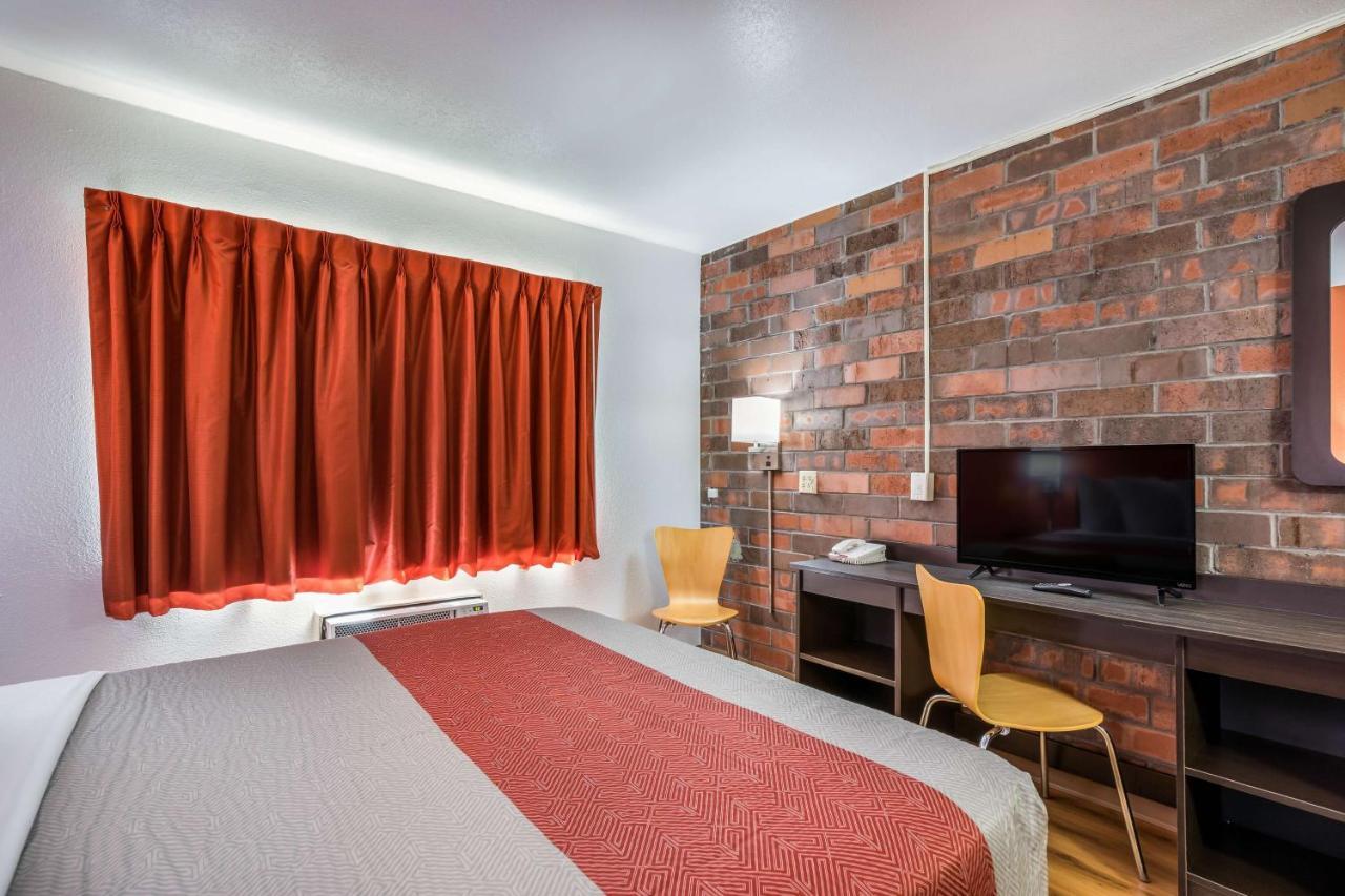 Motel 6-Madison, Wi - East Ngoại thất bức ảnh