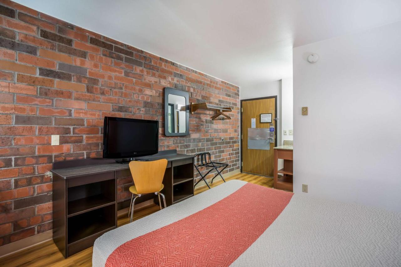 Motel 6-Madison, Wi - East Ngoại thất bức ảnh