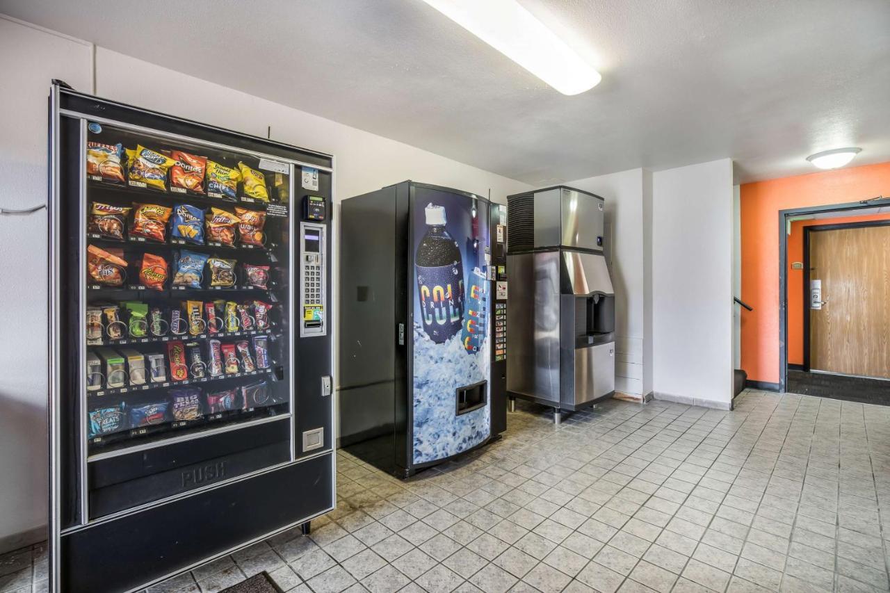 Motel 6-Madison, Wi - East Ngoại thất bức ảnh