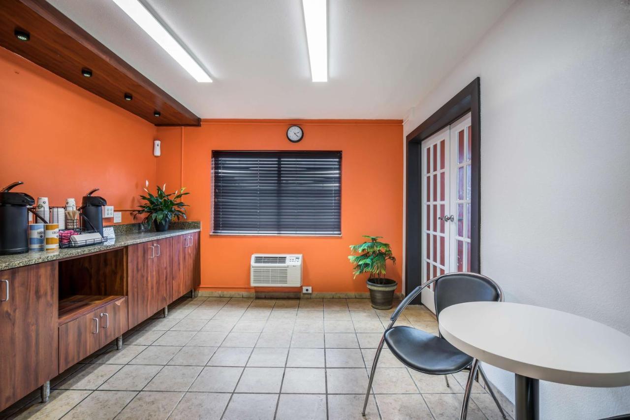 Motel 6-Madison, Wi - East Ngoại thất bức ảnh
