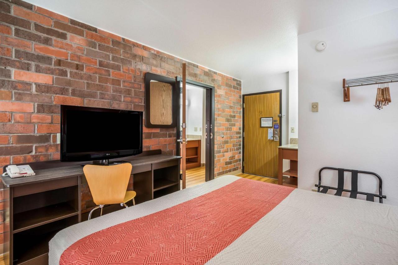 Motel 6-Madison, Wi - East Ngoại thất bức ảnh